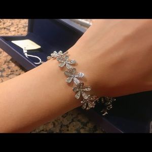 Flower Bracelet